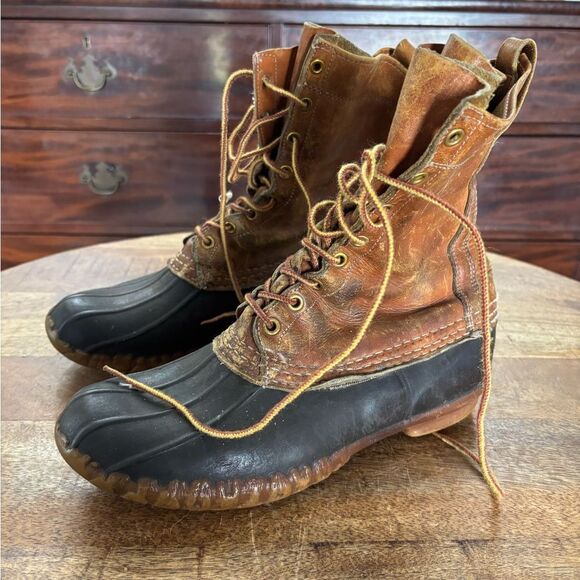 Vintage ladies 8 eye Maine Hunting L L Bean Duck Boots sz 8 - Picture 1 of 7